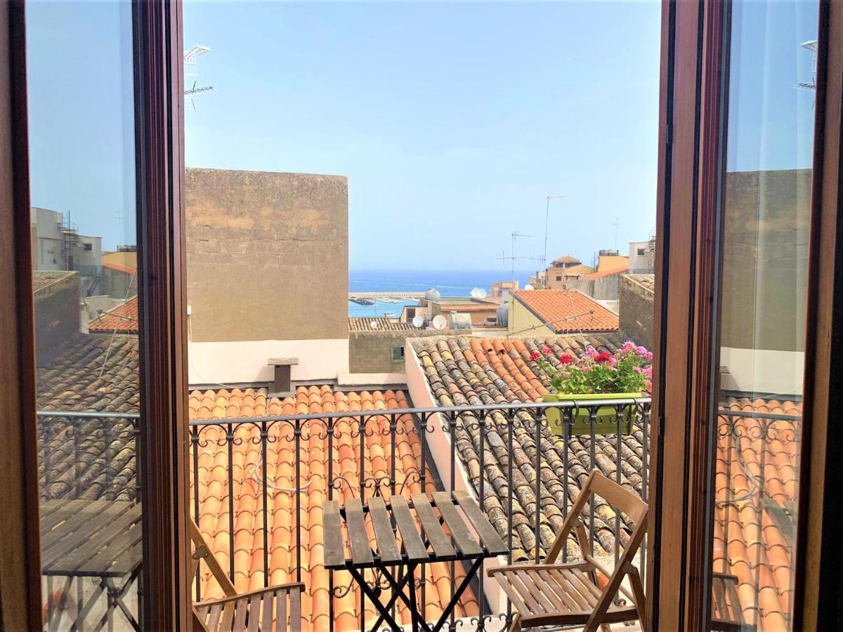 Badia Rooms & Breakfast Castellammare del Golfo Kültér fotó