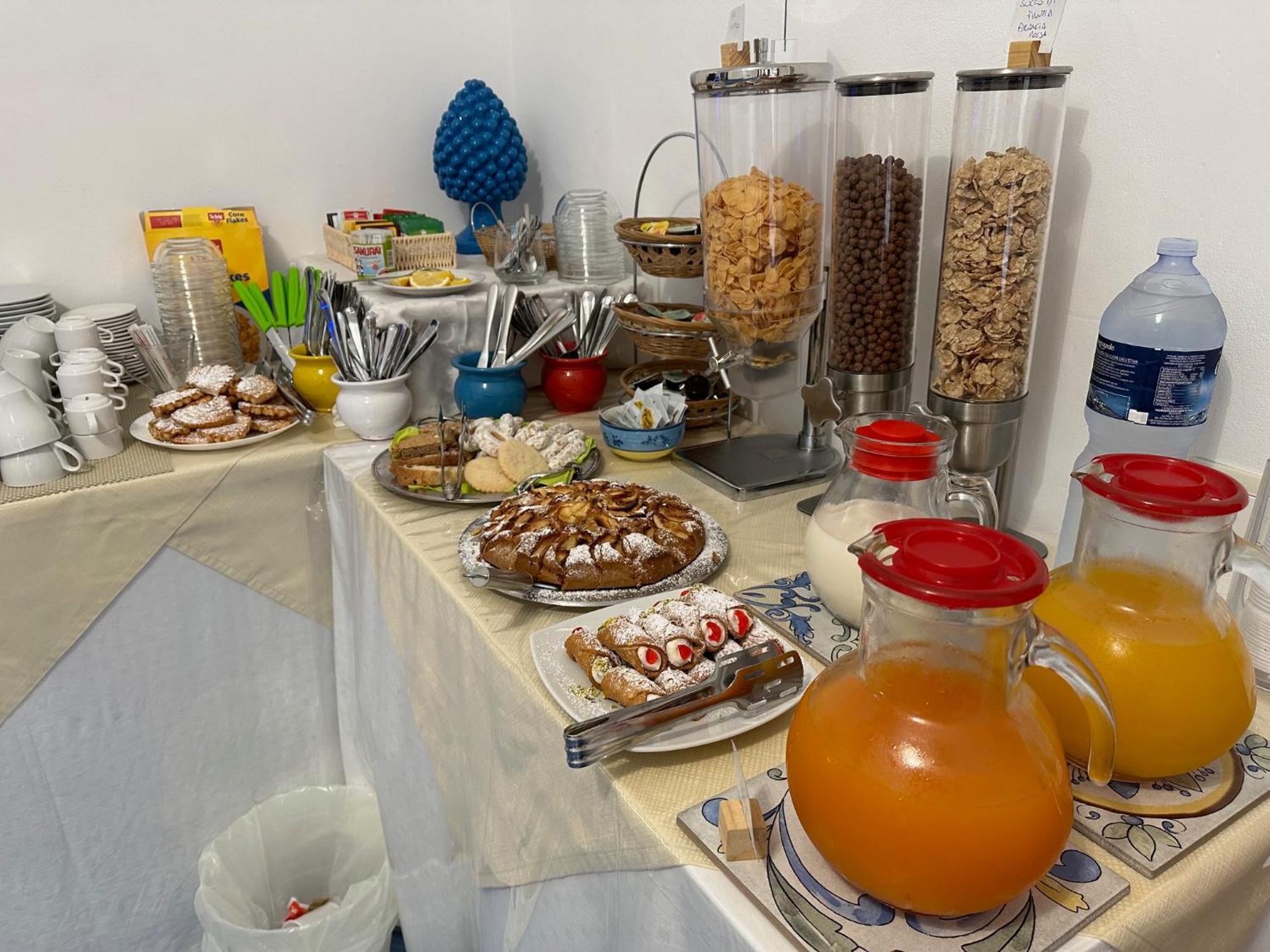 Badia Rooms & Breakfast Castellammare del Golfo Kültér fotó